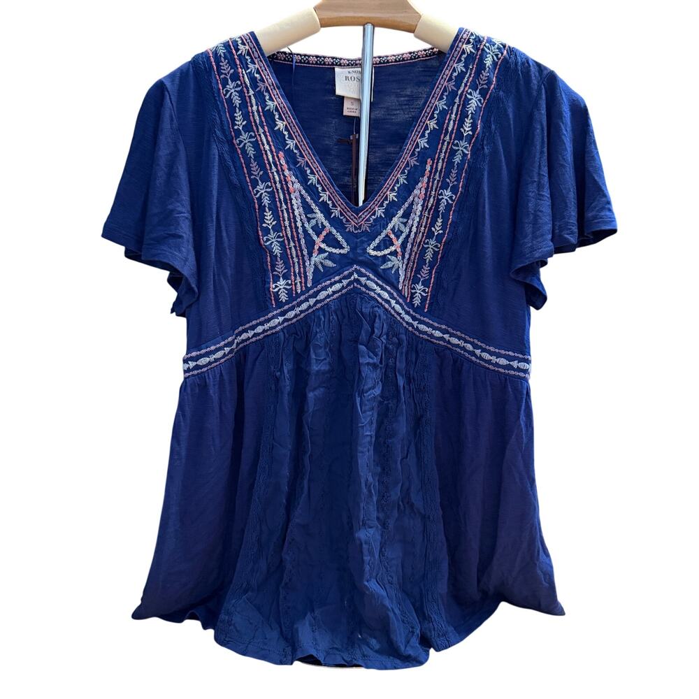 Knox Rose Women's Blue Short Sleeve Embroidered Knit V-Neck Top - Small - NWT